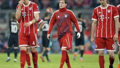  亚琛主场气势如虹，德甲魔鬼主场名不虚传