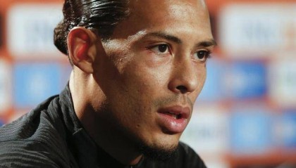  利物浦铁卫重伤恐赛季报销  