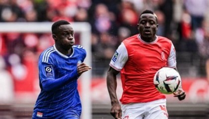  法甲保级战第戎顽强守平斯特拉斯堡  